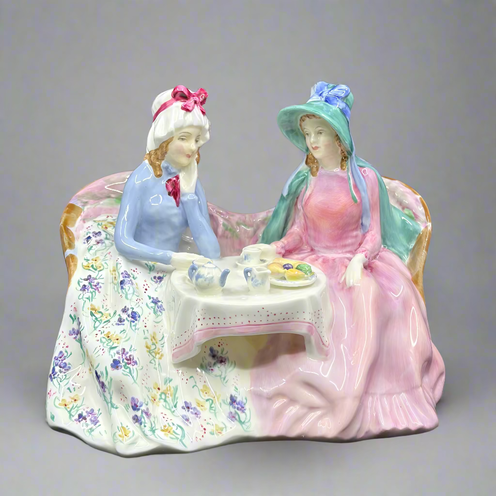 Royal Doulton Afternoon Tea HN1747 ( 1935-1982) - 5.25" Figurine