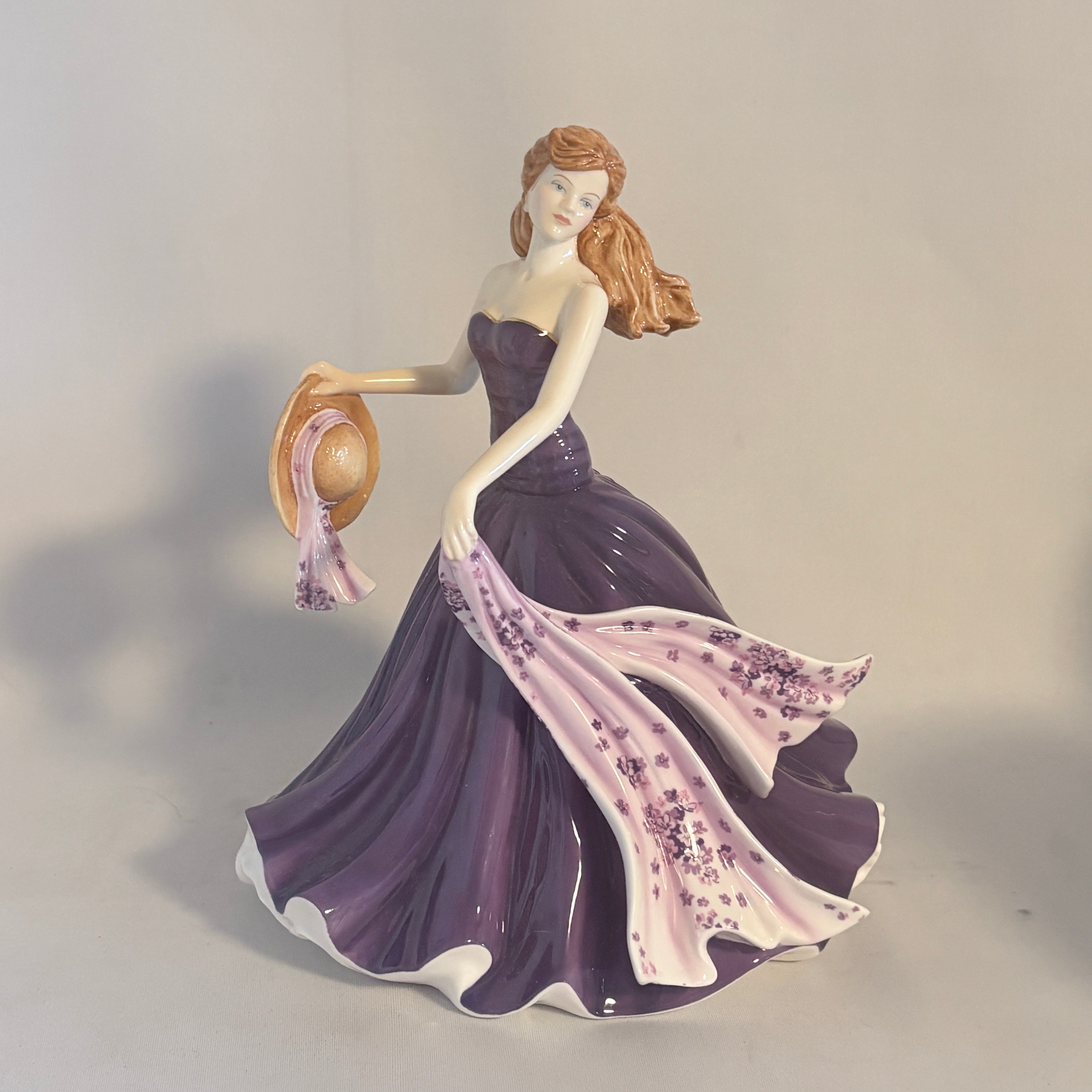 Royal Doulton Figurine Summer Dance HN5762