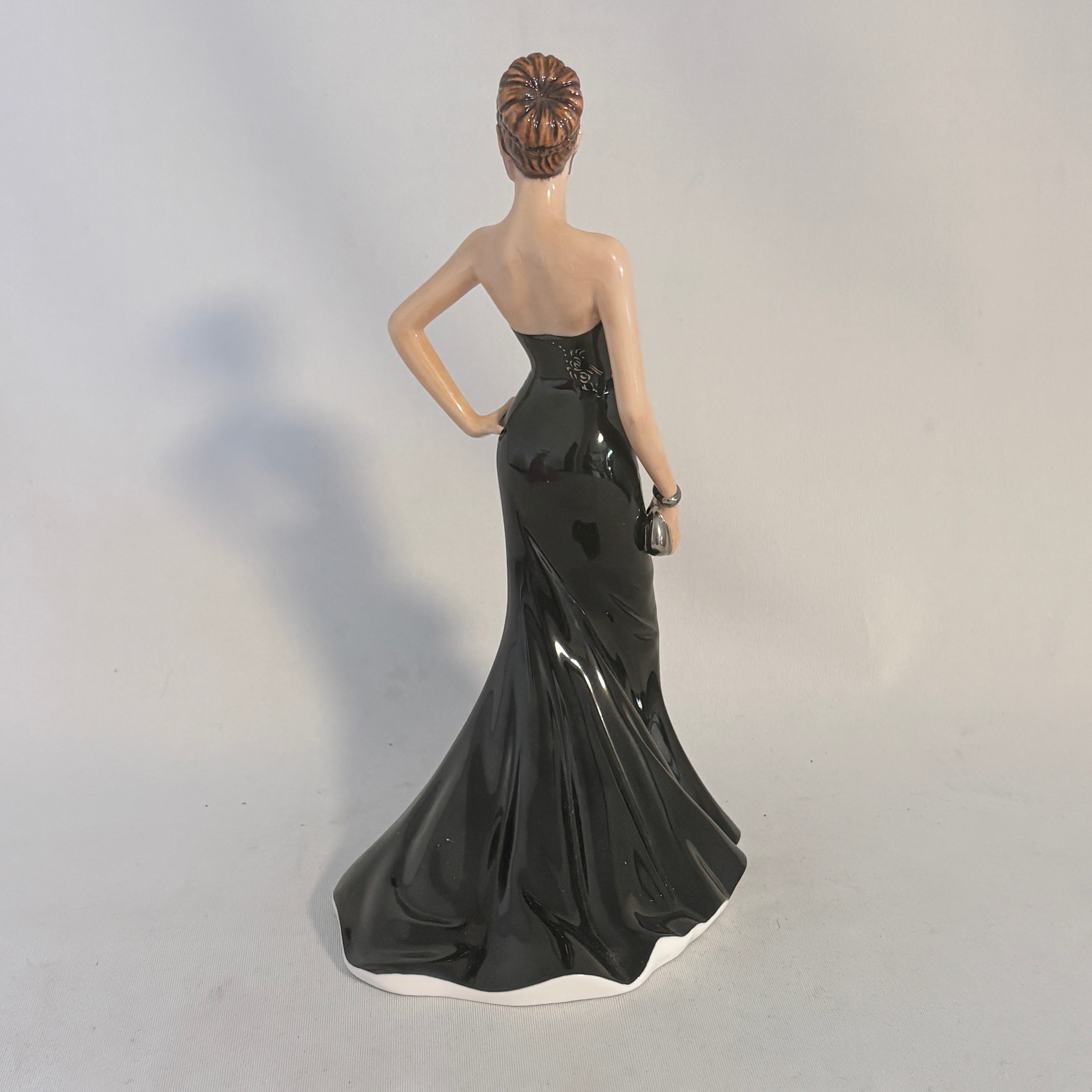 Royal Doulton Figurine Gabriella HN5015