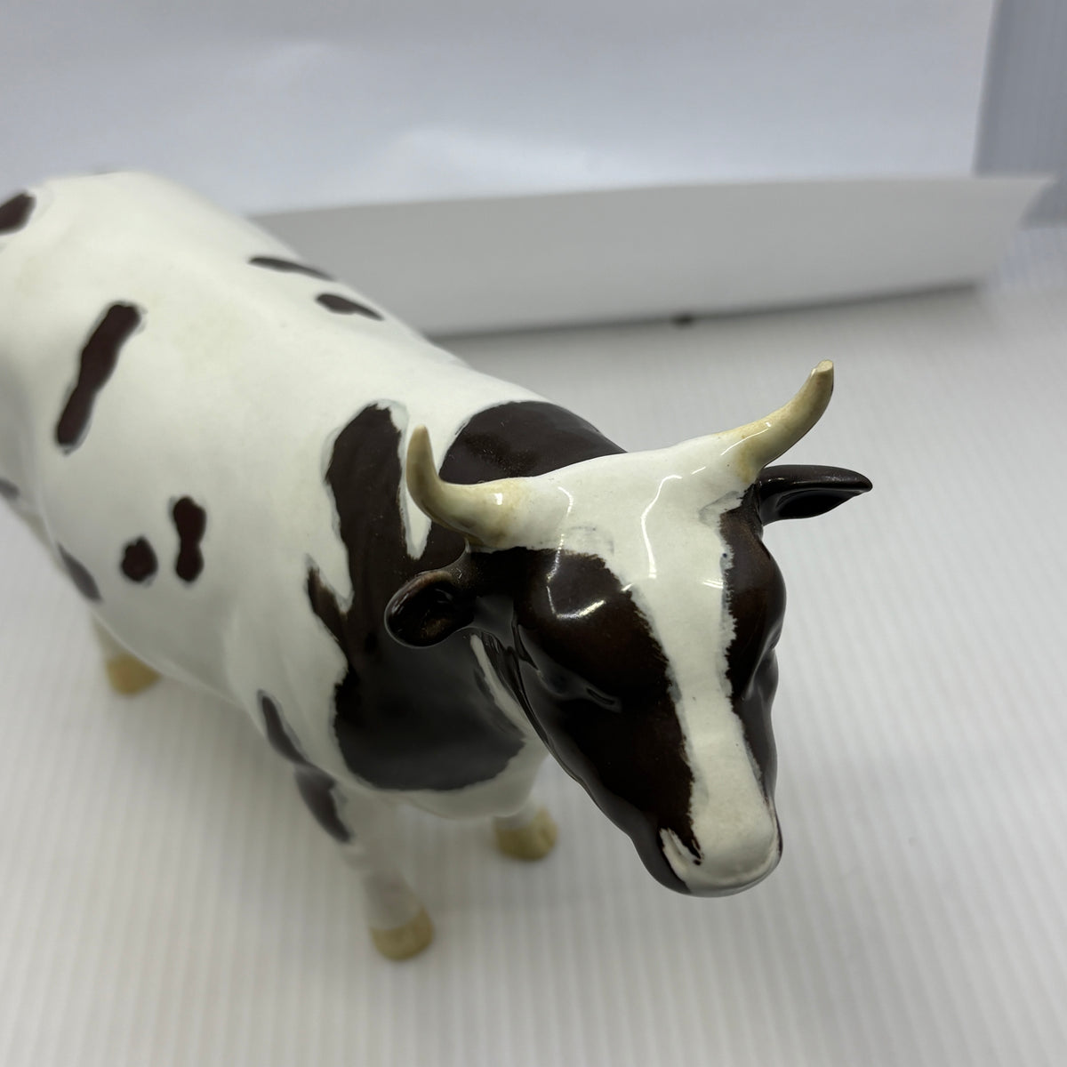 Beswick Ayrshire Bull Model 1454, side view