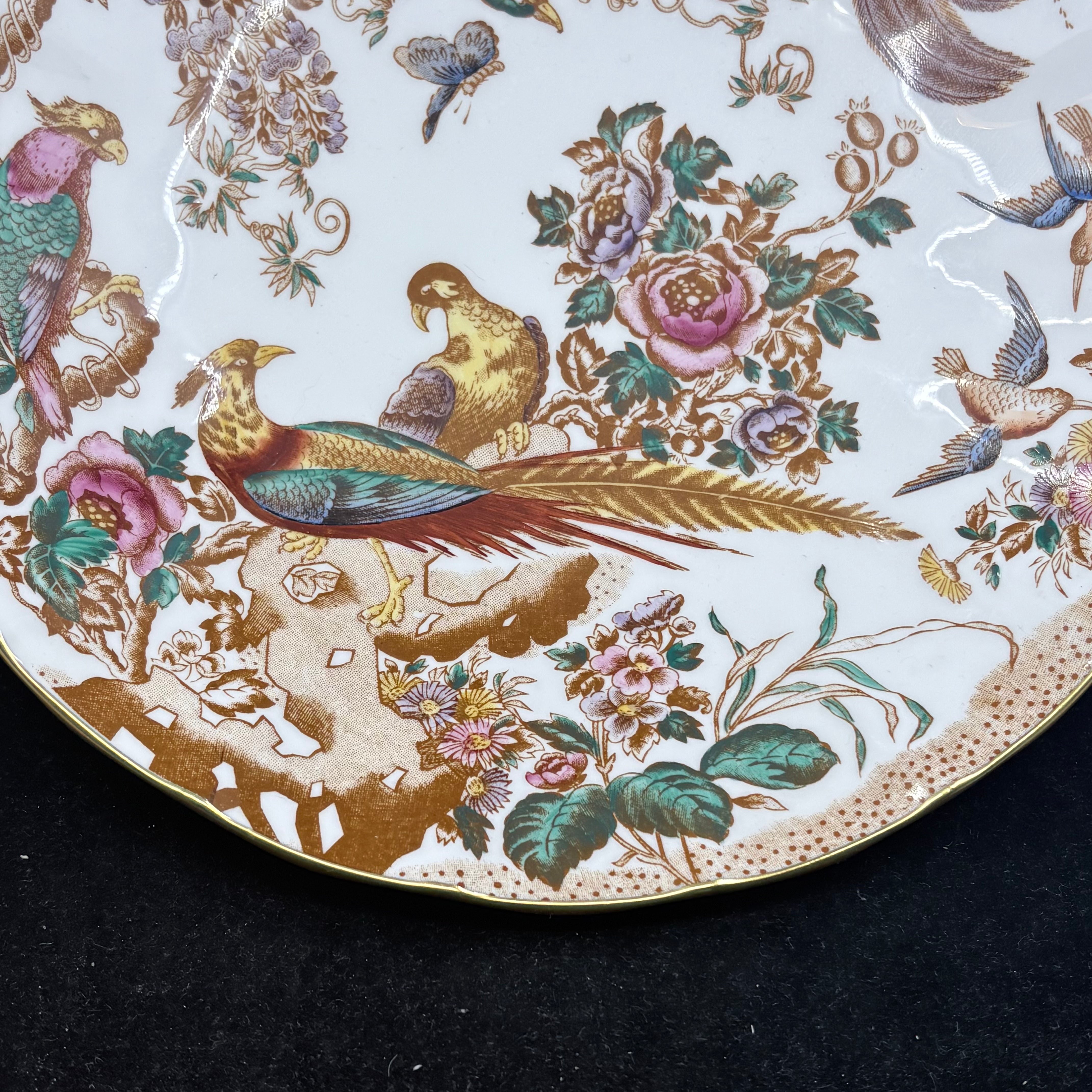 Royal Crown Derby Olde Avesbury Footed Comport
