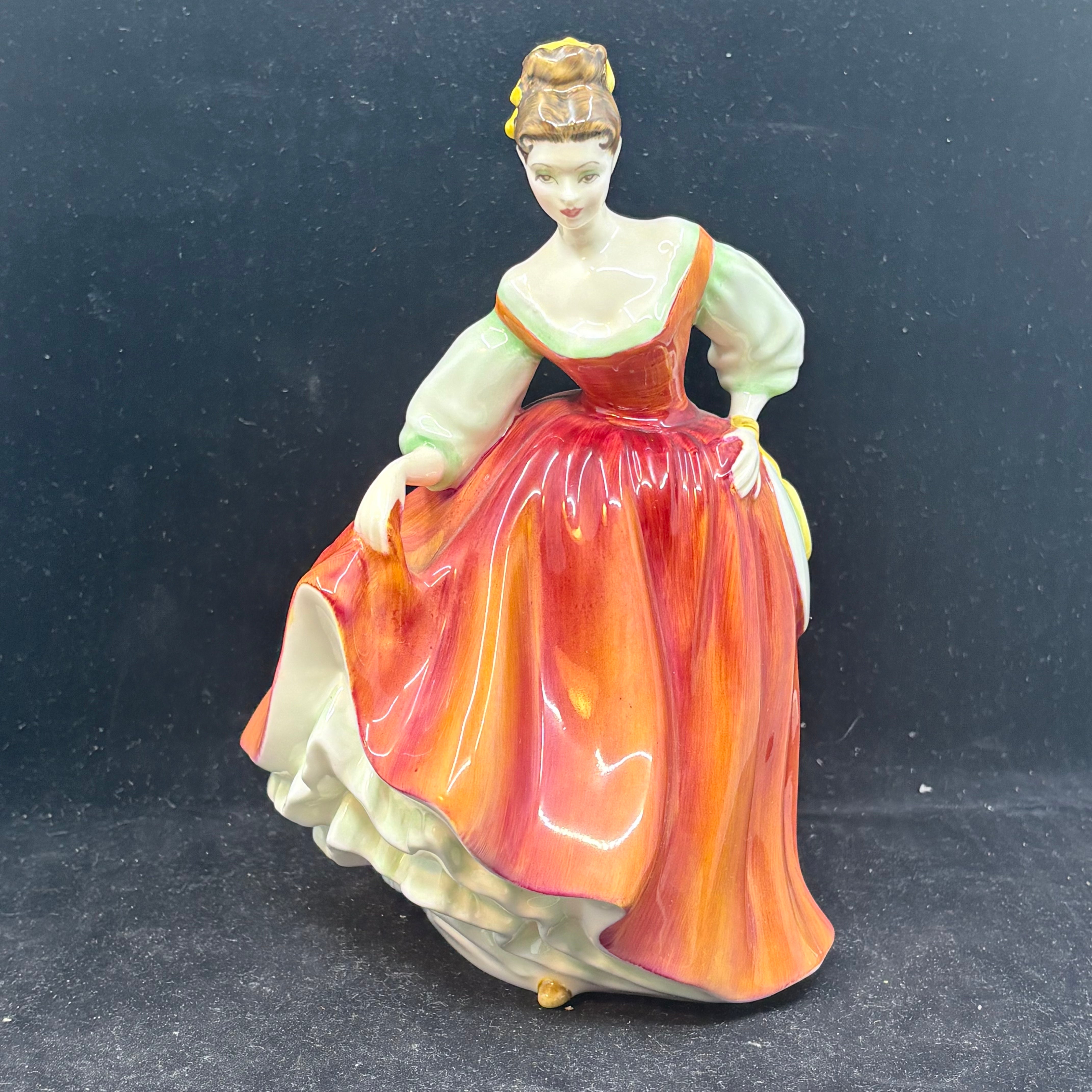 Royal Doulton Figurine Fair Lady - Coral Pink - WIlliam Cross