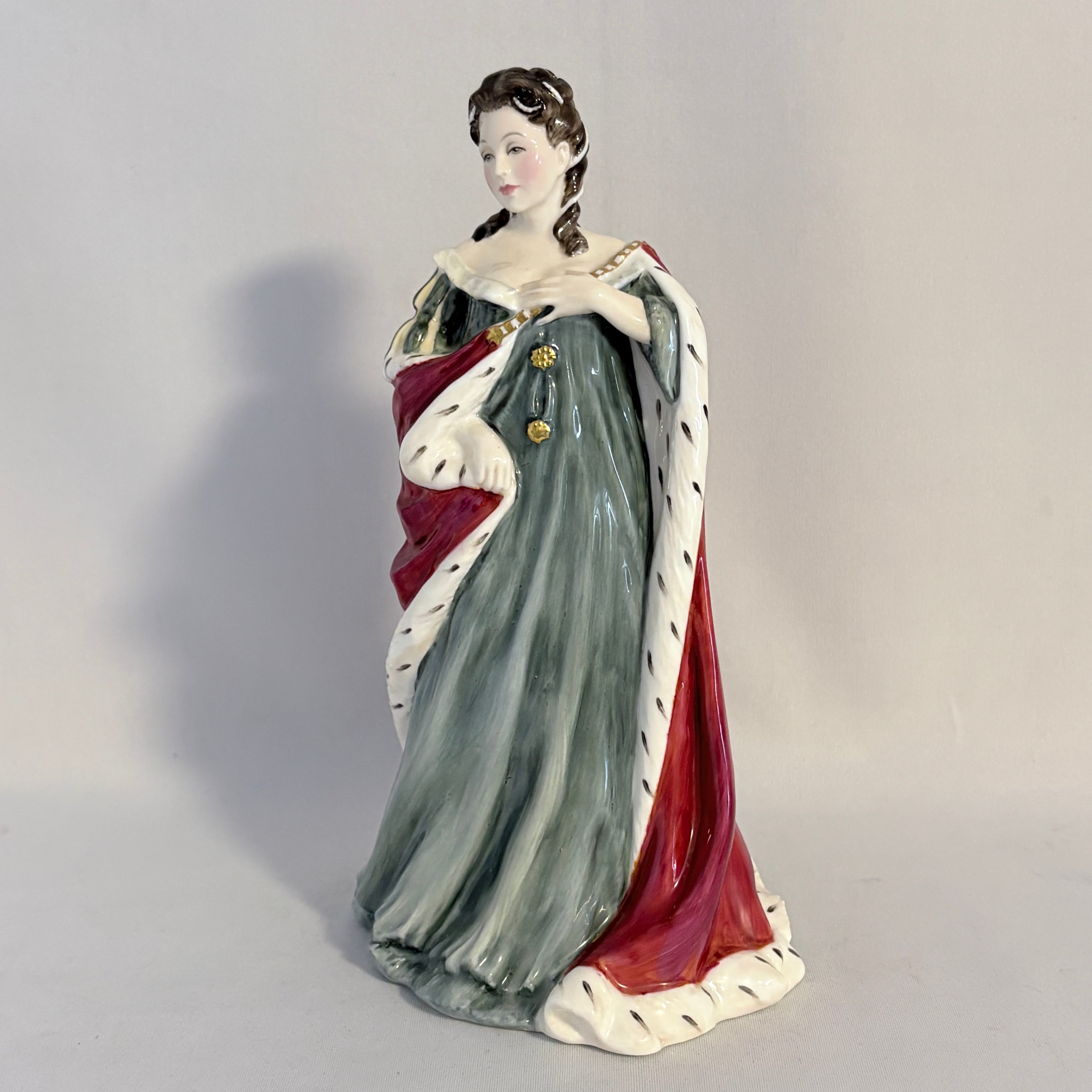 Royal Doulton HN3141 Queen Anne – Queens of the Realm Figurine