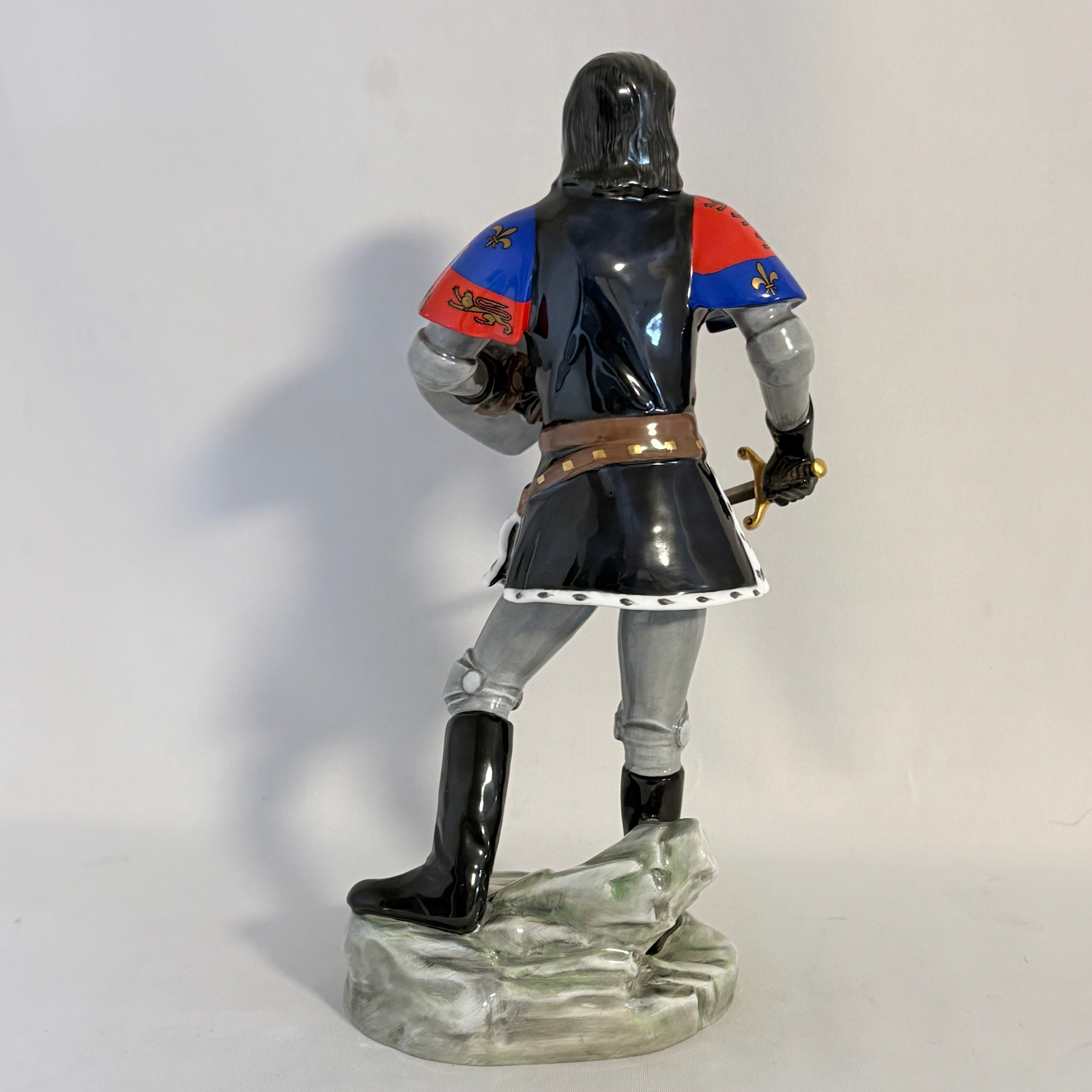 Royal Doulton HN2881 Lord Olivier as Richard III Figurine