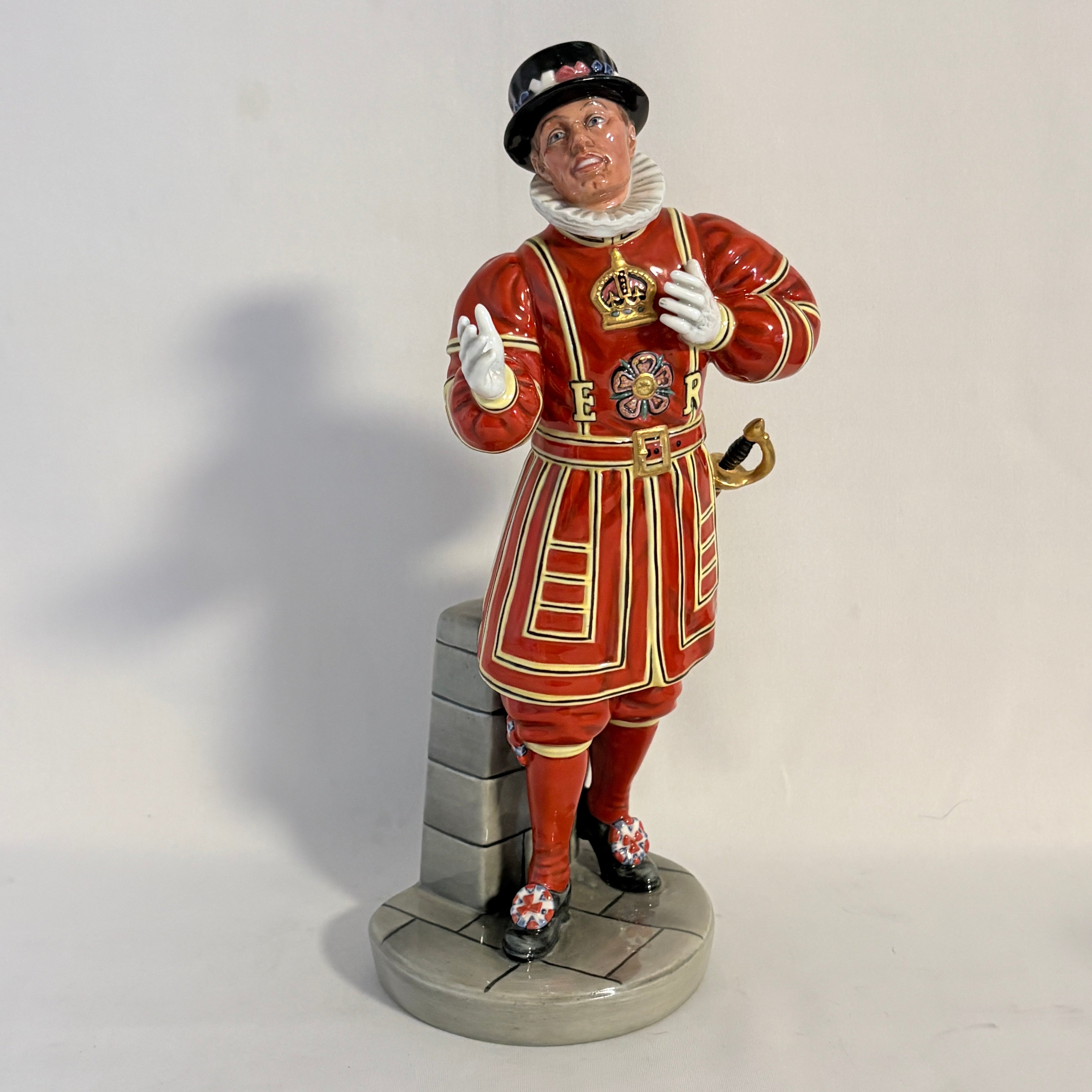 Royal Doulton HN2903 Colonel Fairfax – Gilbert and Sullivan Figurine