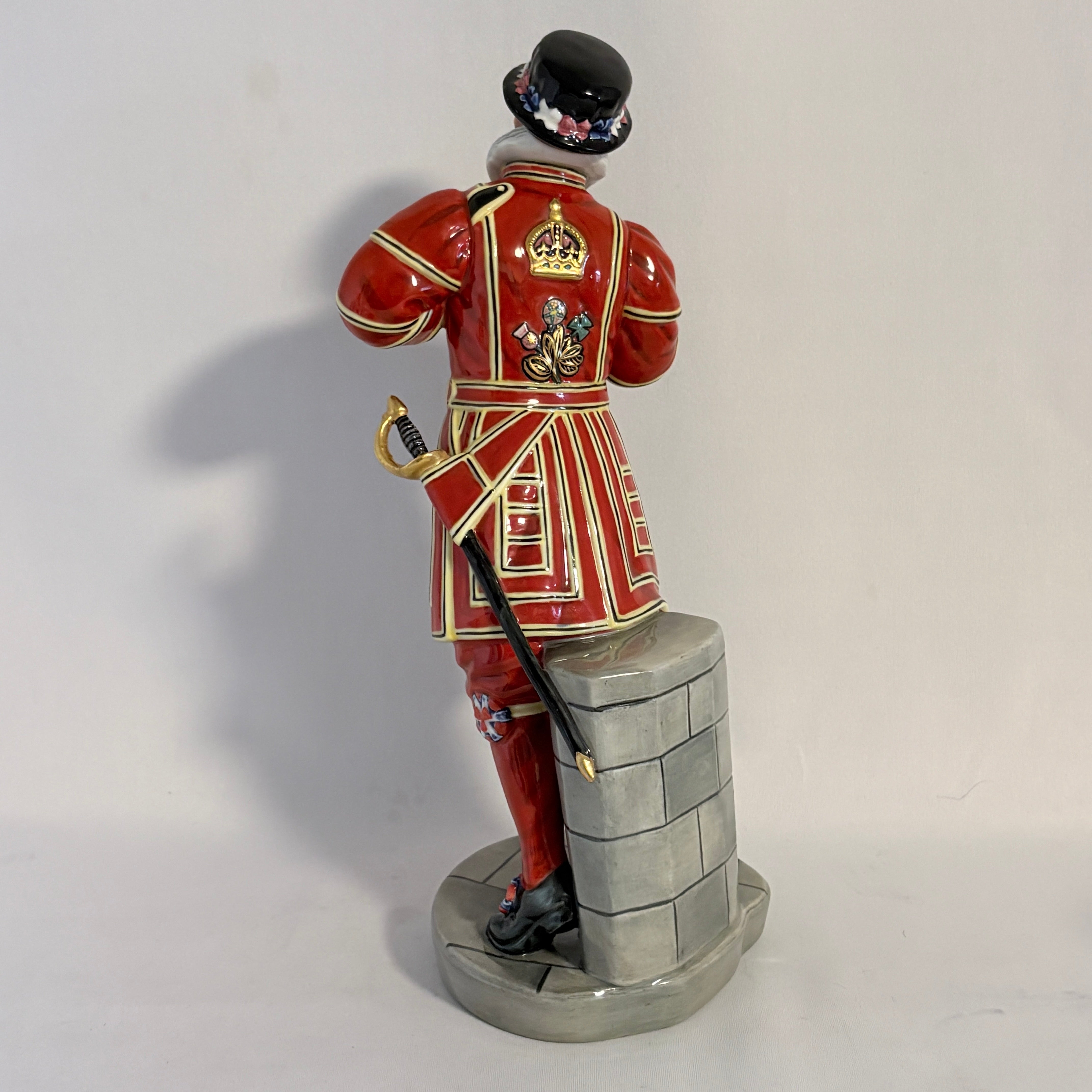 Royal Doulton HN2903 Colonel Fairfax – Gilbert and Sullivan Figurine