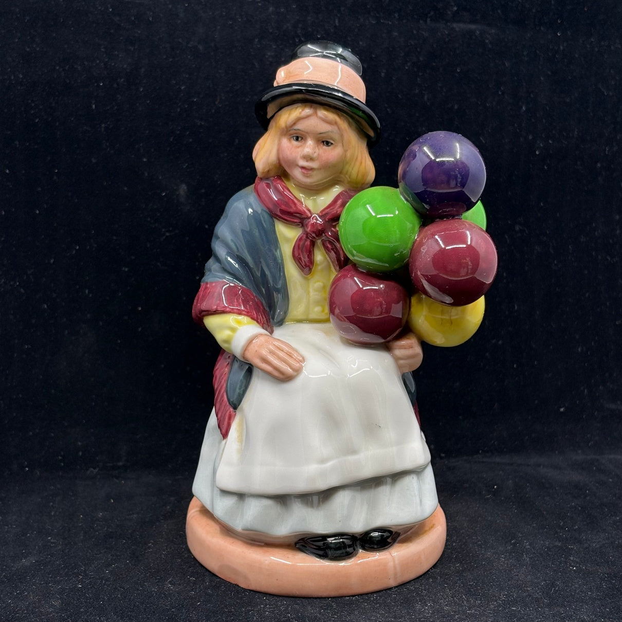 Royal Doulton Figurine Balloon Girl HN2818 - William Cross