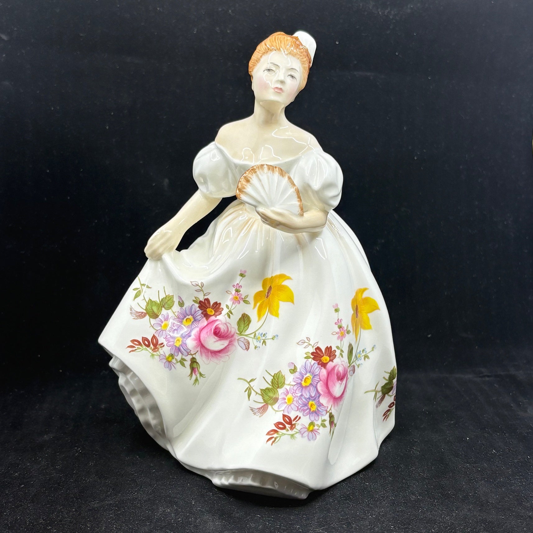 Royal Doulton Figurine Marilyn HN3002. - William Cross