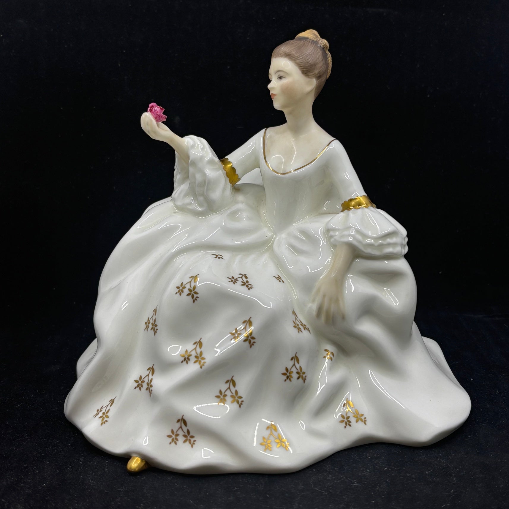 Royal Doulton Figurine My Love HN2339 - William Cross
