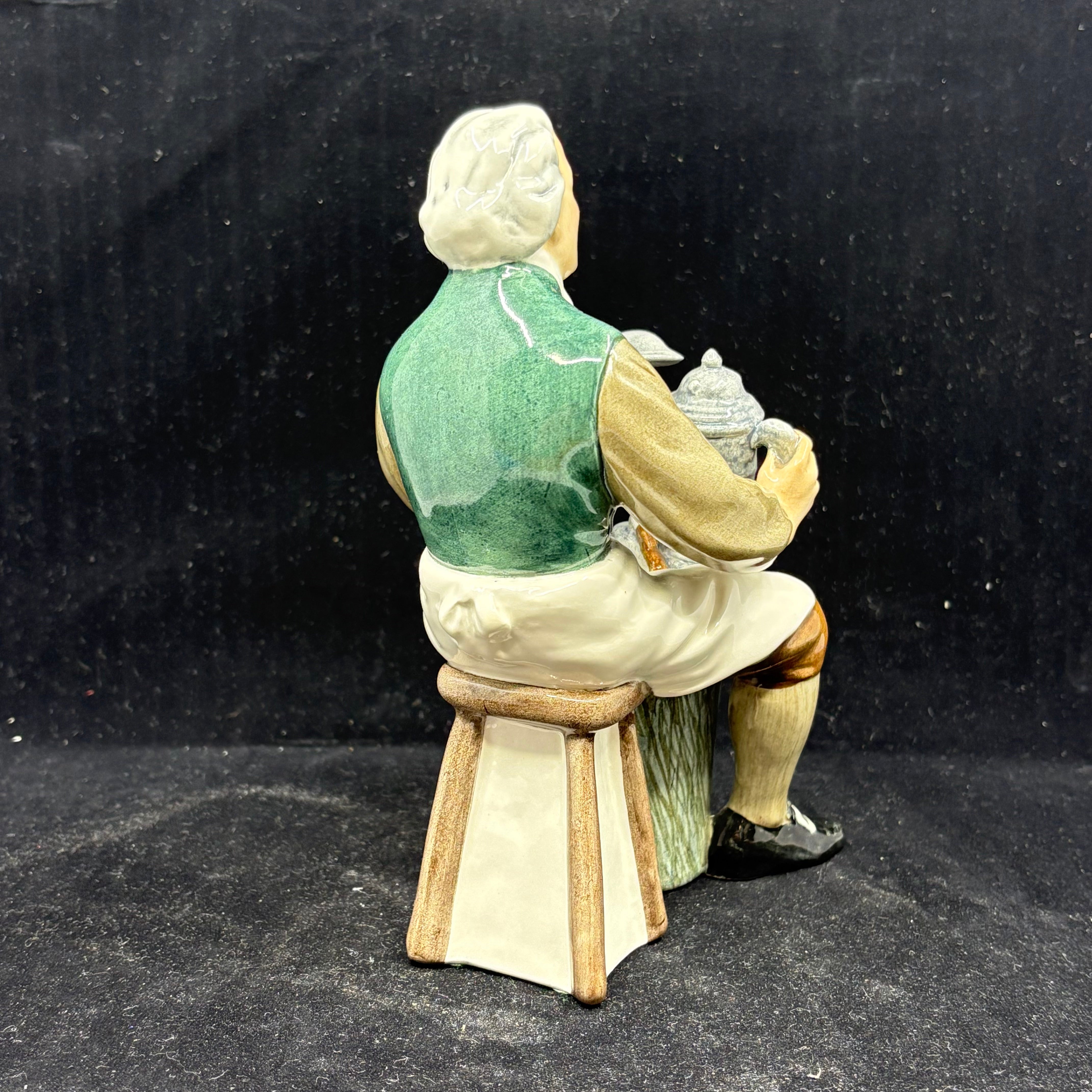 Royal Doulton Figurine Tinsmith HN2146- William Cross