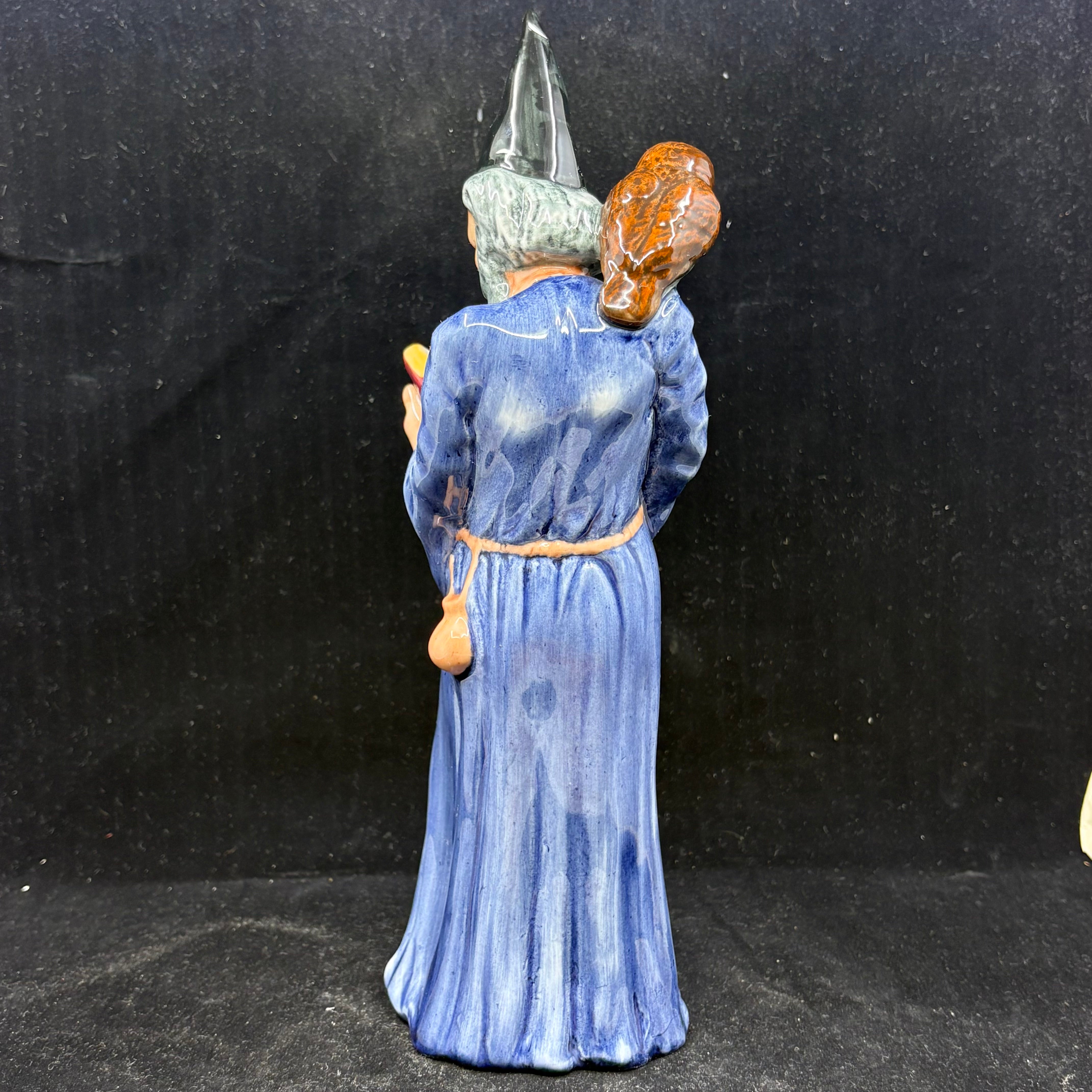 Royal Doulton The Wizard HN2877(1979-2004)-9.75" Figurine
