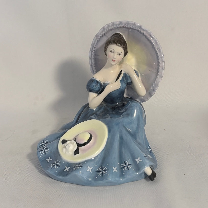 Royal Doulton Figurine Pensive Moments HN2704