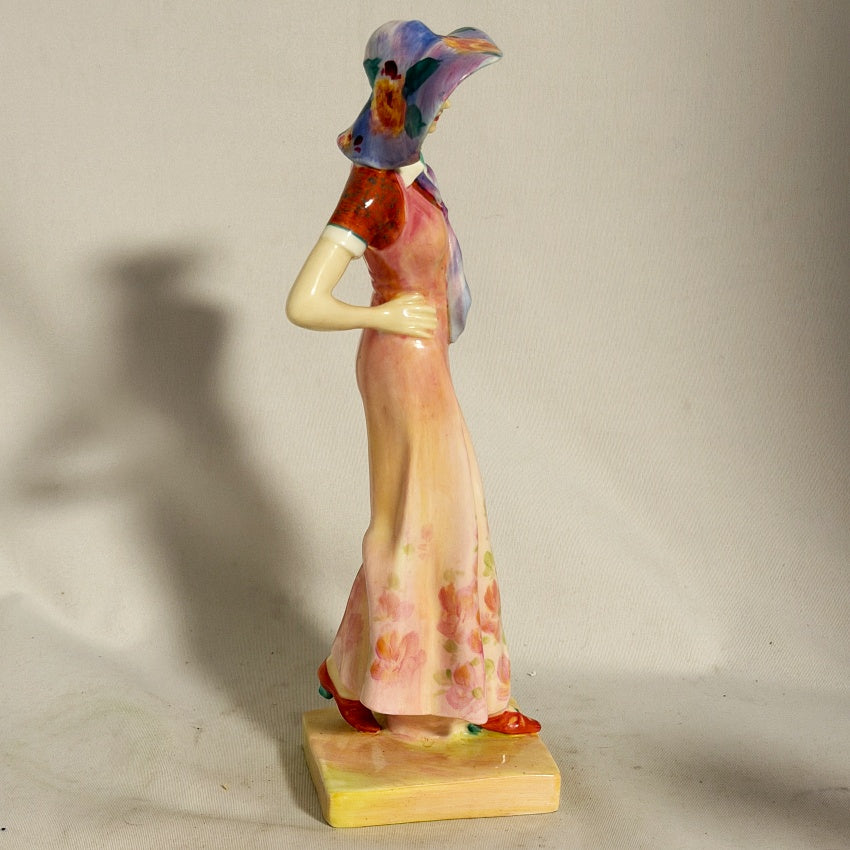Royal Doulton Figurine The Lambeth Walk HN1881- William Cross