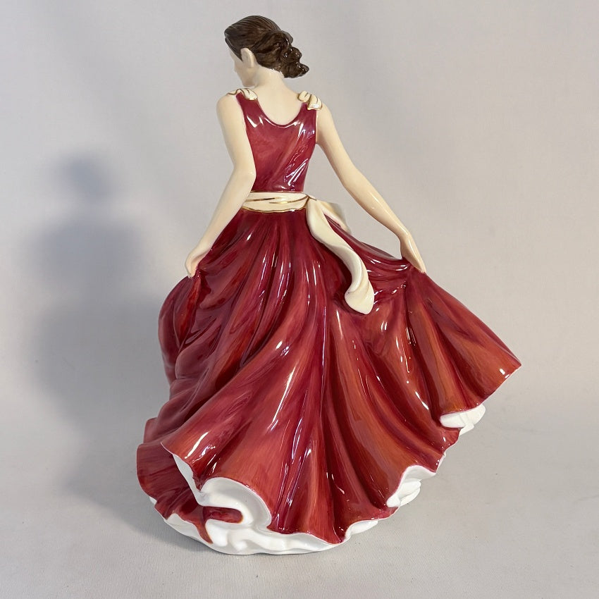 Royal Doulton Figurine Isabella HN5432