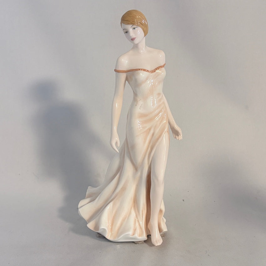Royal Doulton Figurine Serenity HN4769