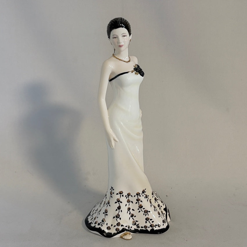 Royal Doulton Figurine Lauren HN4923