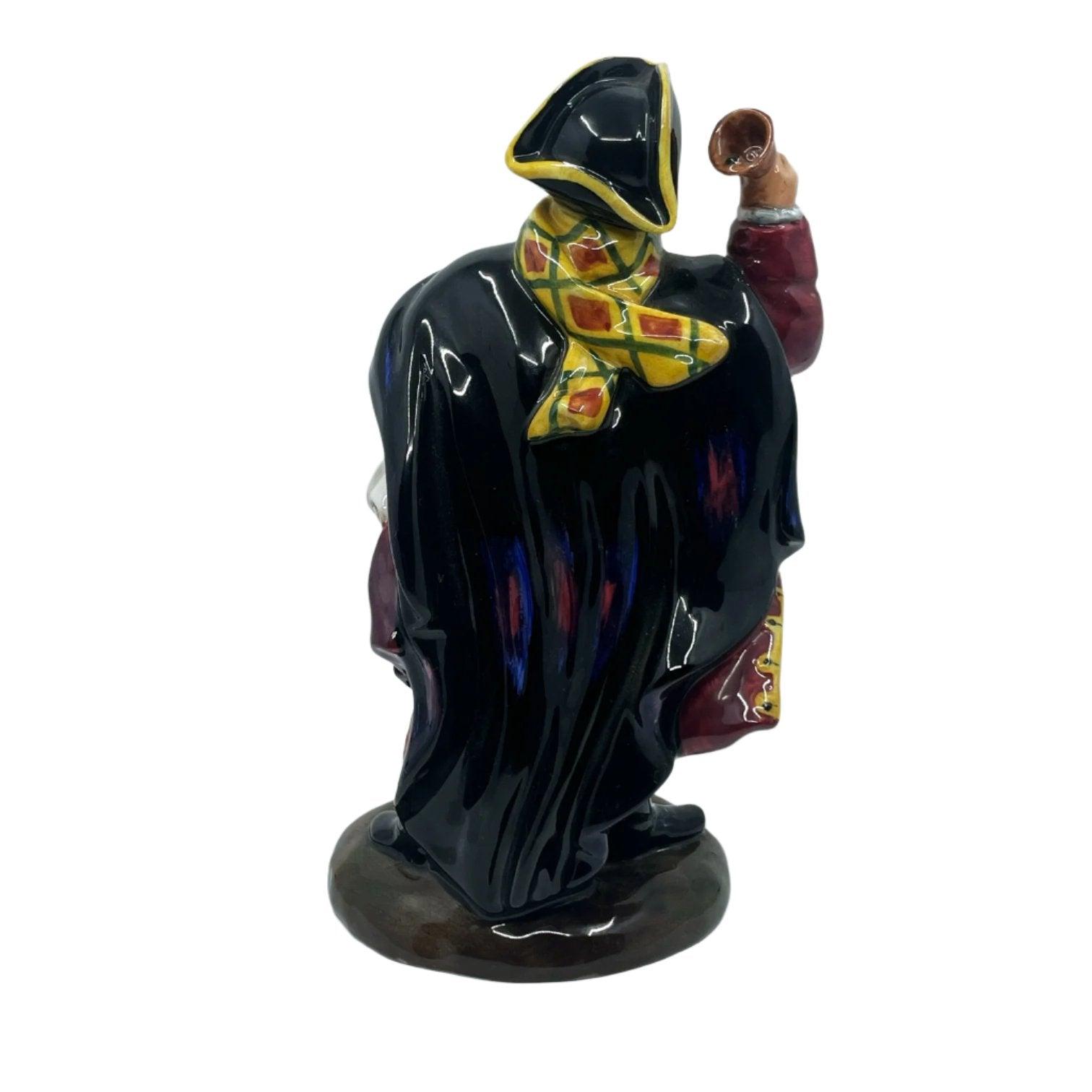 Royal Doulton Figurine Town Crier HN2118