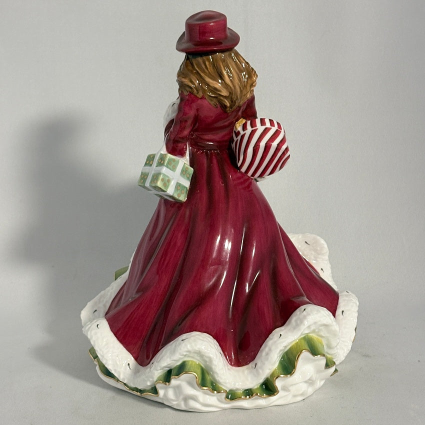 Royal Doulton Figurine Christmas Day HN5379