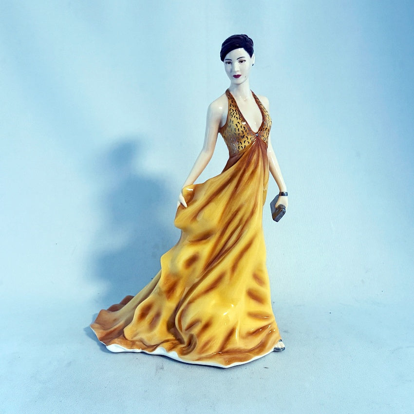 Royal Doulton Figurine Victoria HN5011