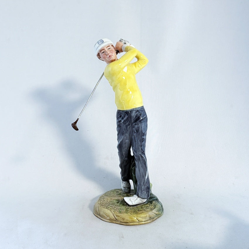 Royal Doulton Figurine Teeing Off HN3276