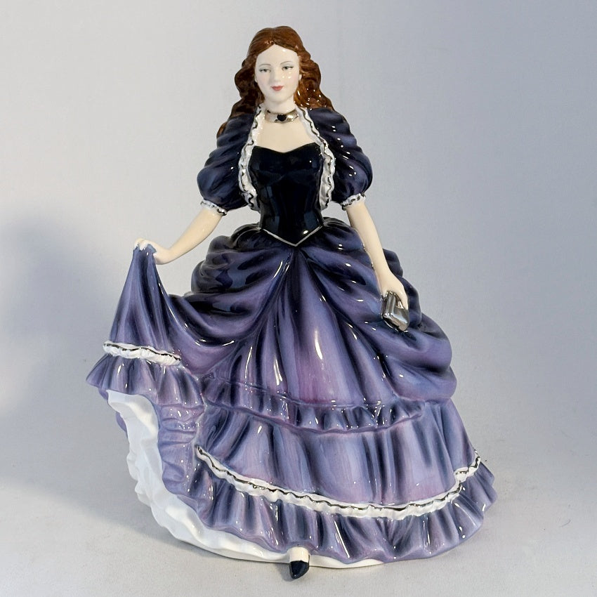 Royal Doulton Figurine Hayley HN5390