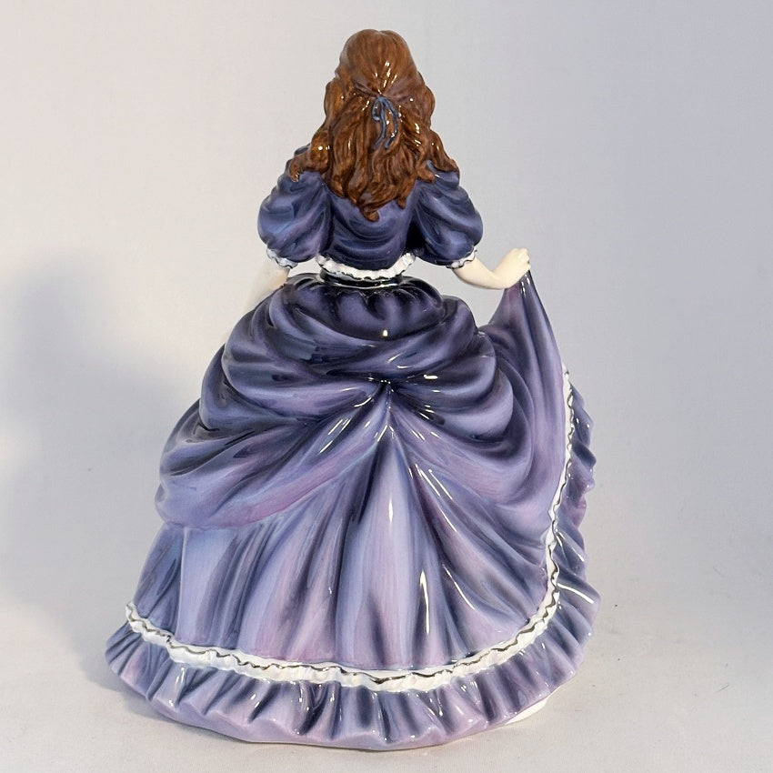 Royal Doulton Figurine Hayley HN5390