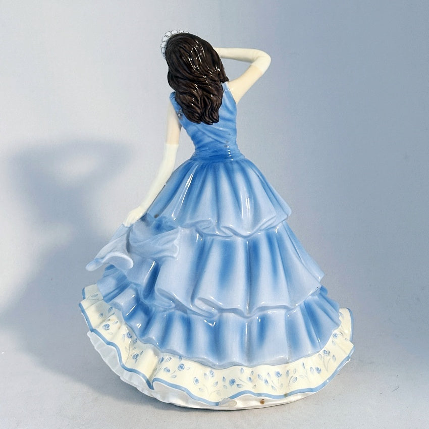 Royal Doulton Figurine Joanne HN5562
