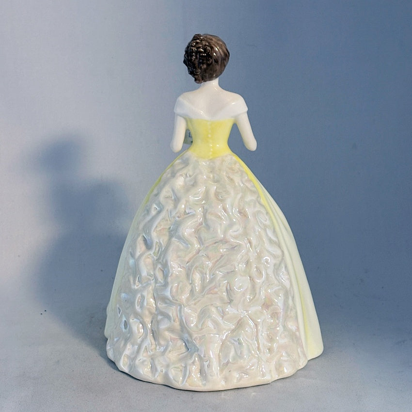 Royal Doulton Figurine Thinking of You HN4585
