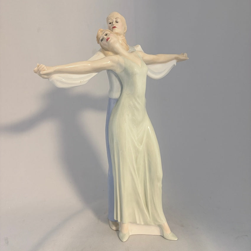 Royal Doulton Figurine Tango HN3075
