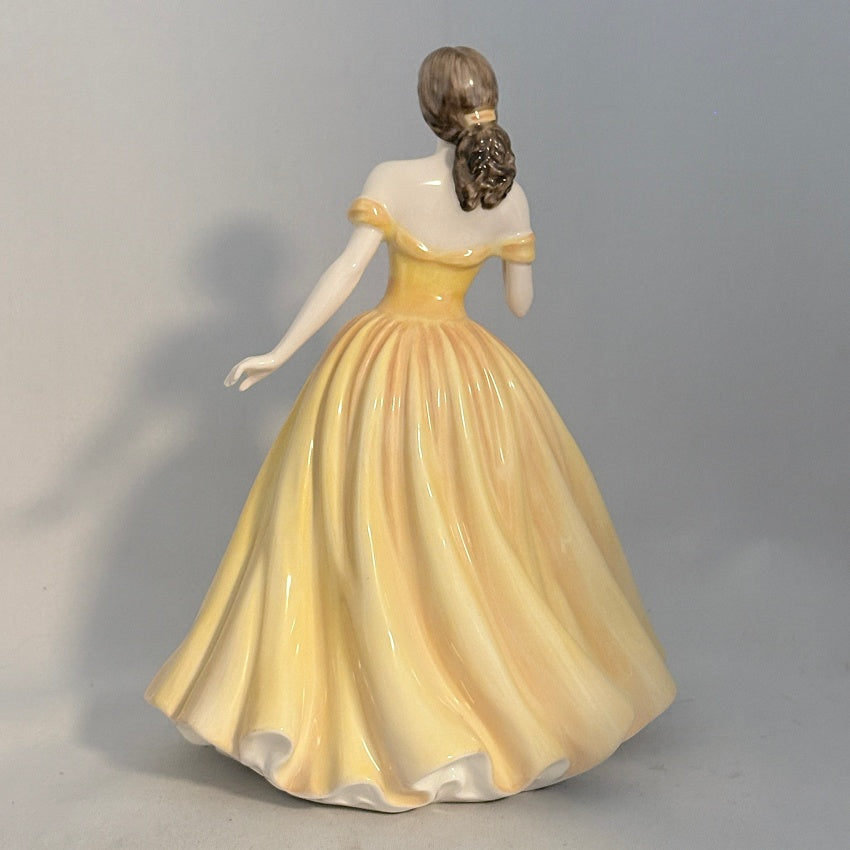 Royal Doulton Figurine Elizabeth HN4426