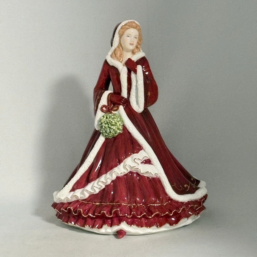 Royal Doulton Figurine Christmas Day 2009 HN5429