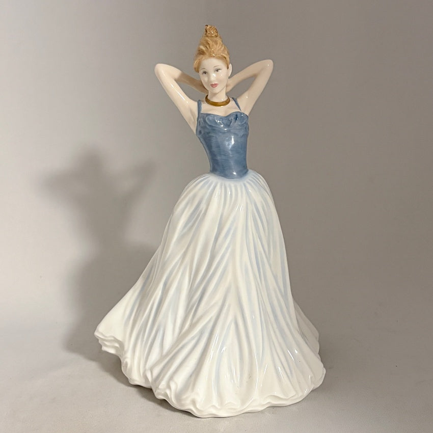 Royal Doulton Figurine Finishing Touches HN4329