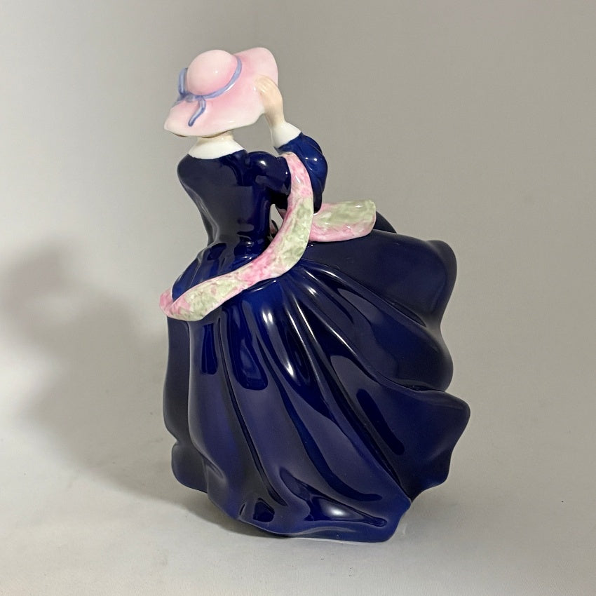 Royal Doulton Figurine Top of the Hill HN3735