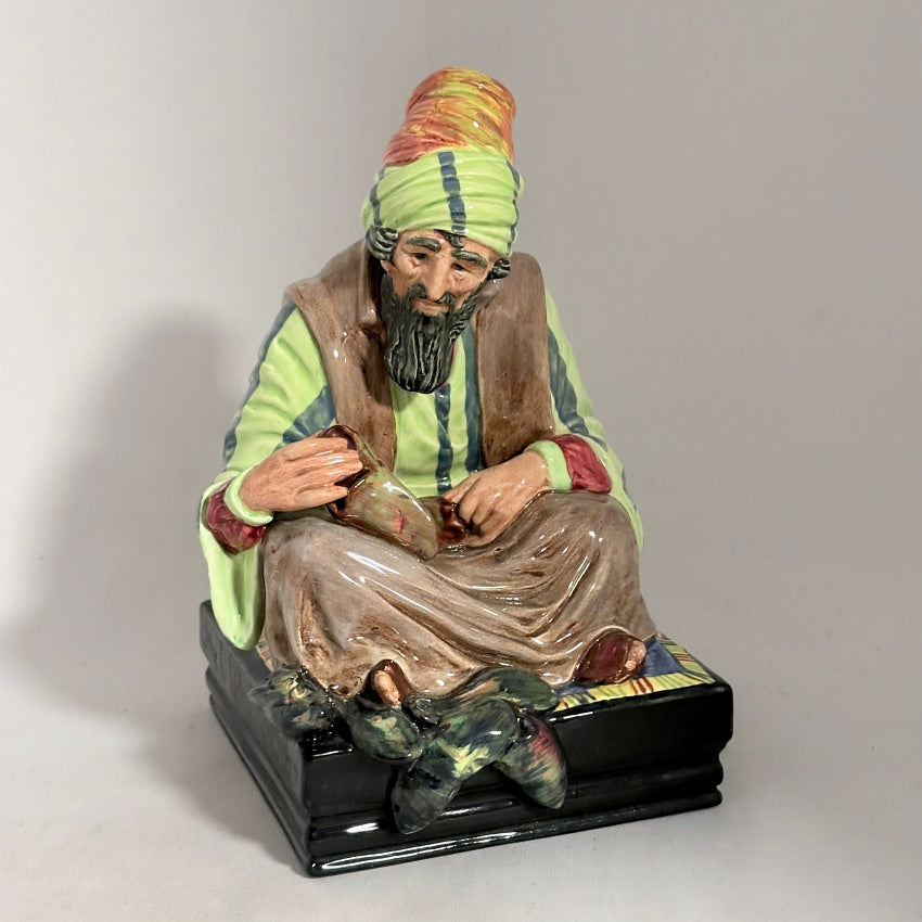 Royal Doulton Figurine The Cobbler HN1706