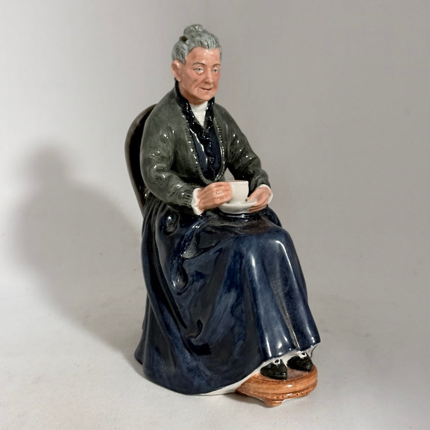 Royal Doulton Figurine Cup of Tea HN2322