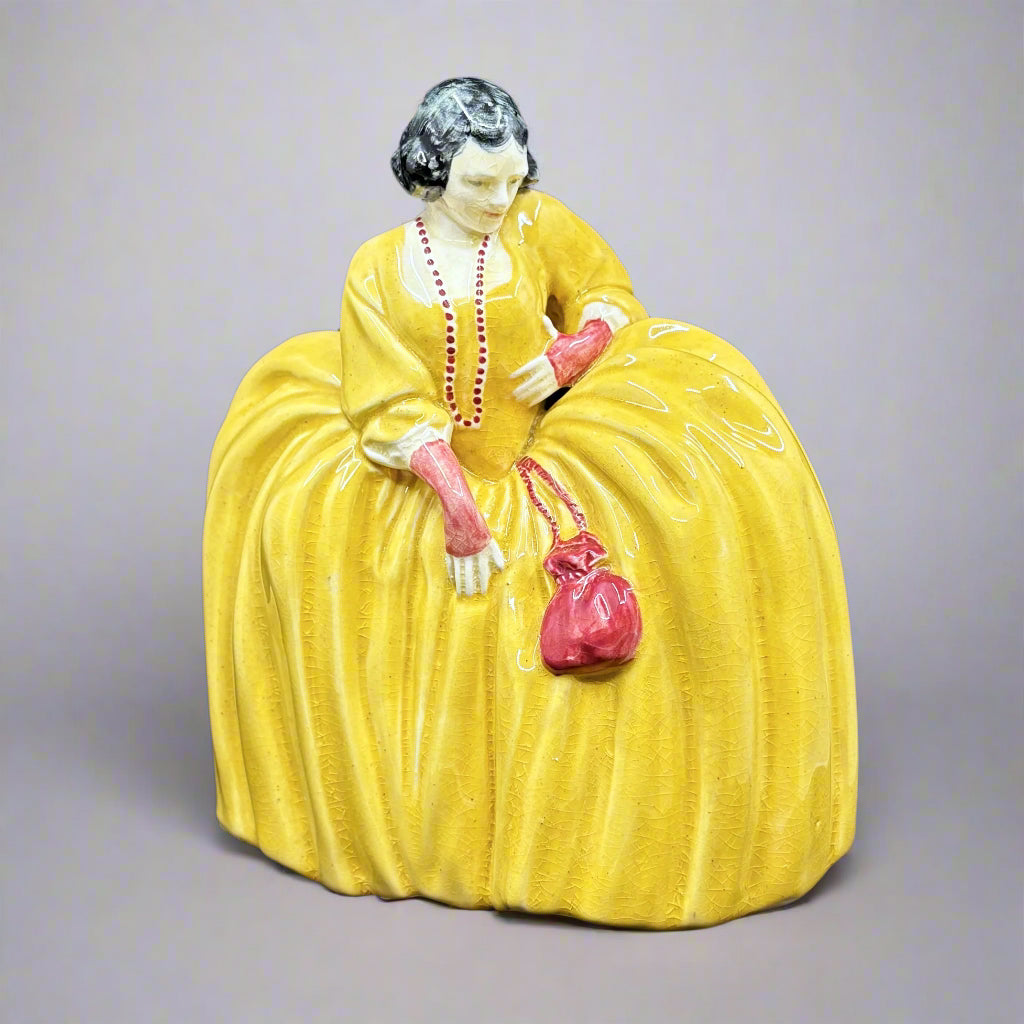 Royal Doulton Figurine Lucy Locket HN695 - William Cross