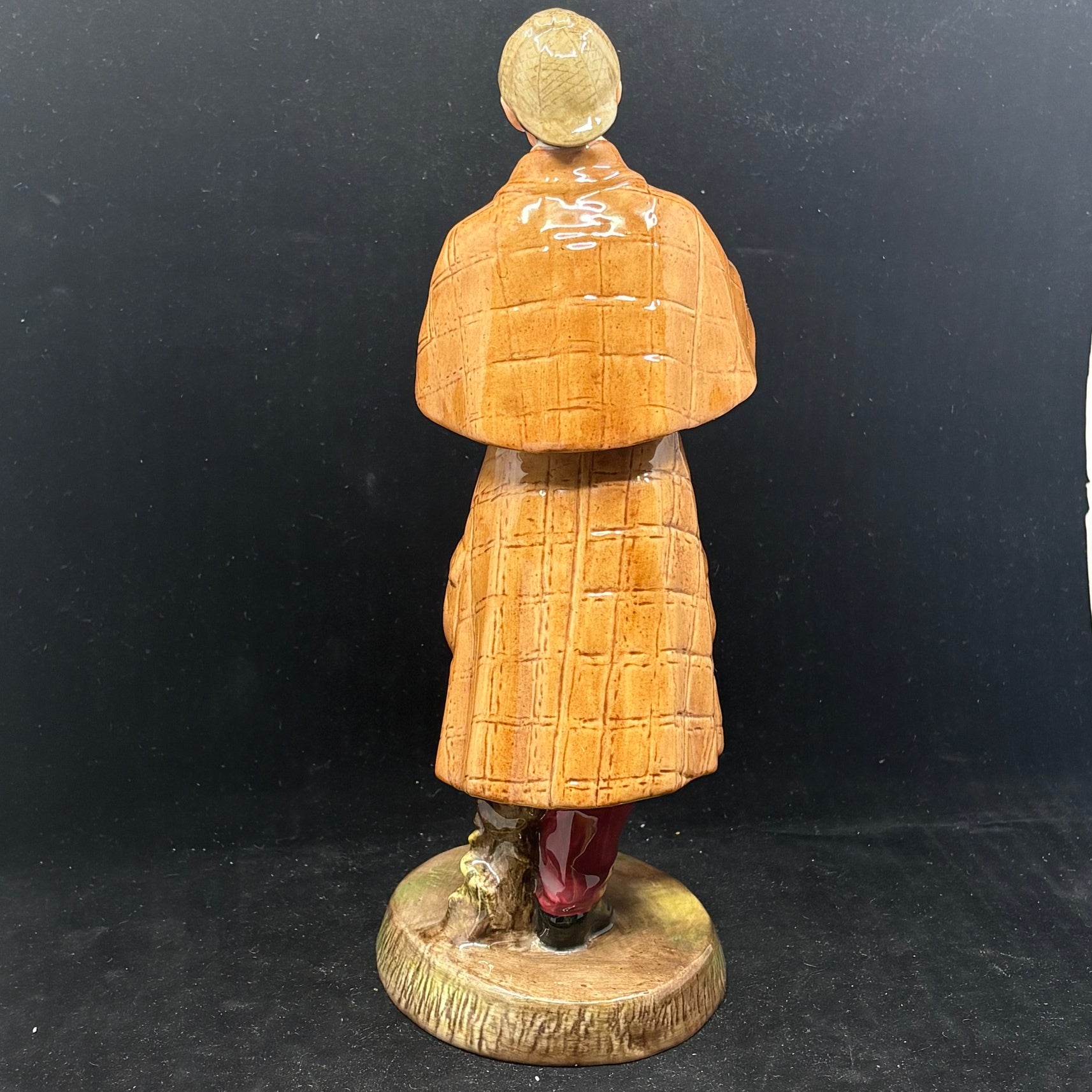 Royal Doulton Figurine The Detective HN2359 - William Cross