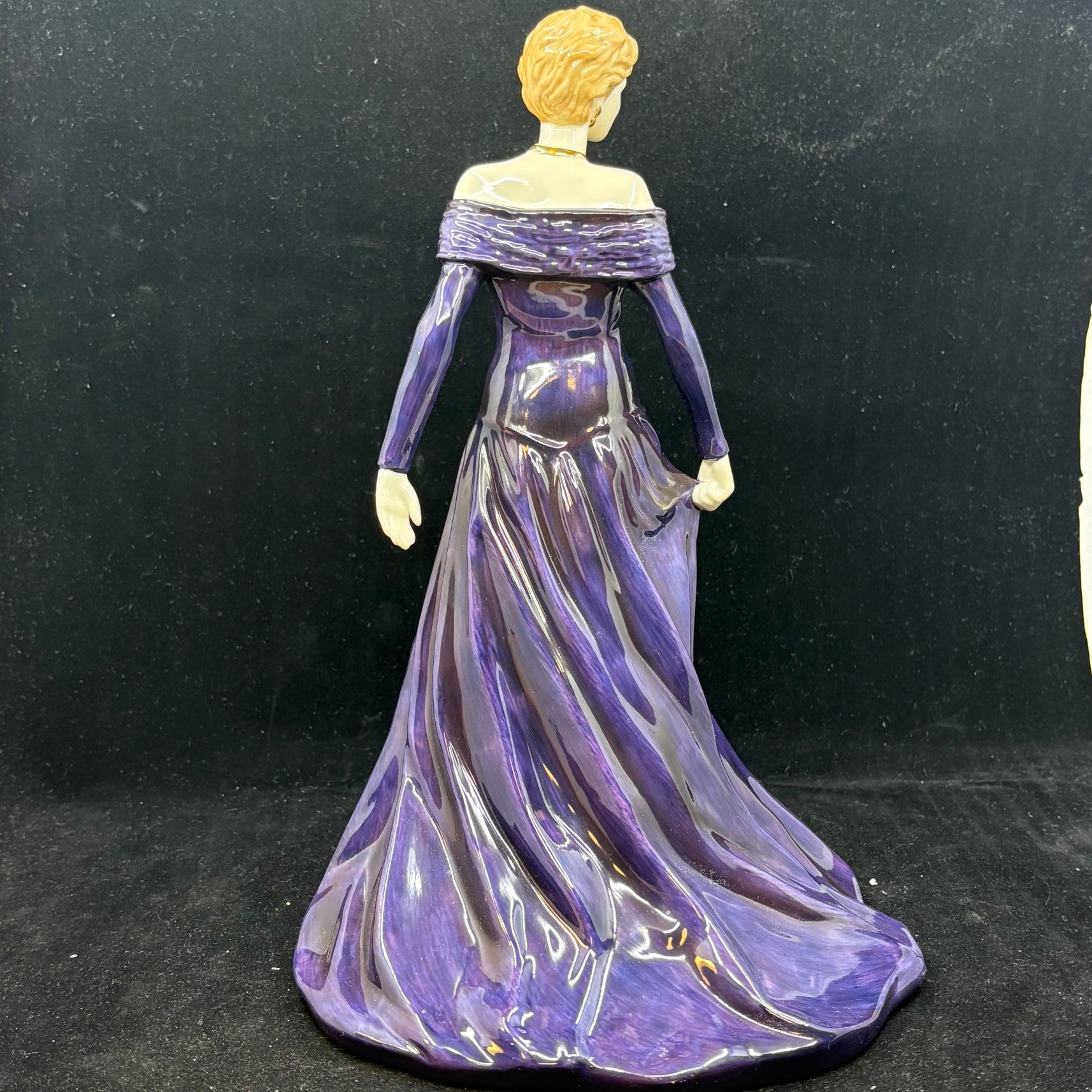 Royal Doulton Figurine Diana, Princese of Wales HN5066