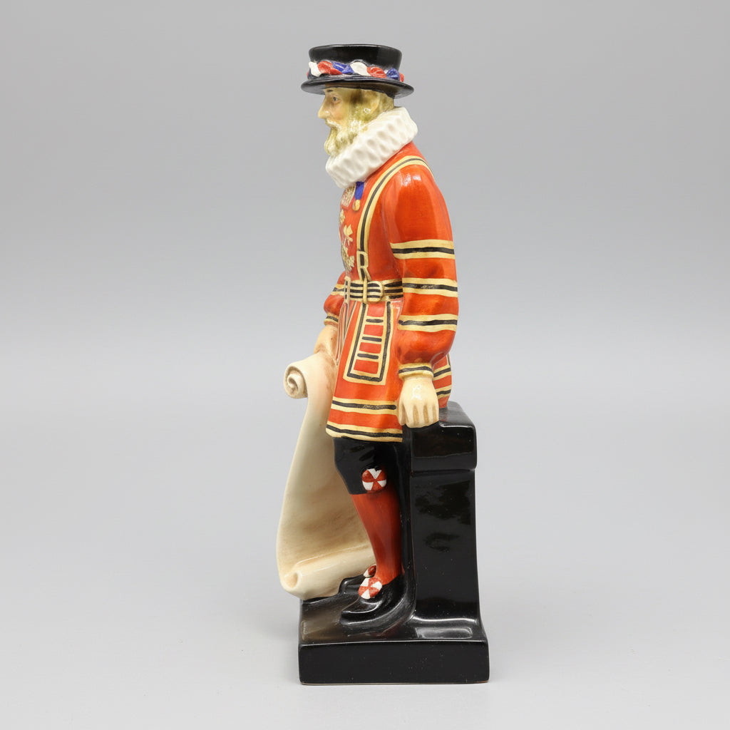 Royal Doulton Standing Beefeater Advertising Figurine - William Cross