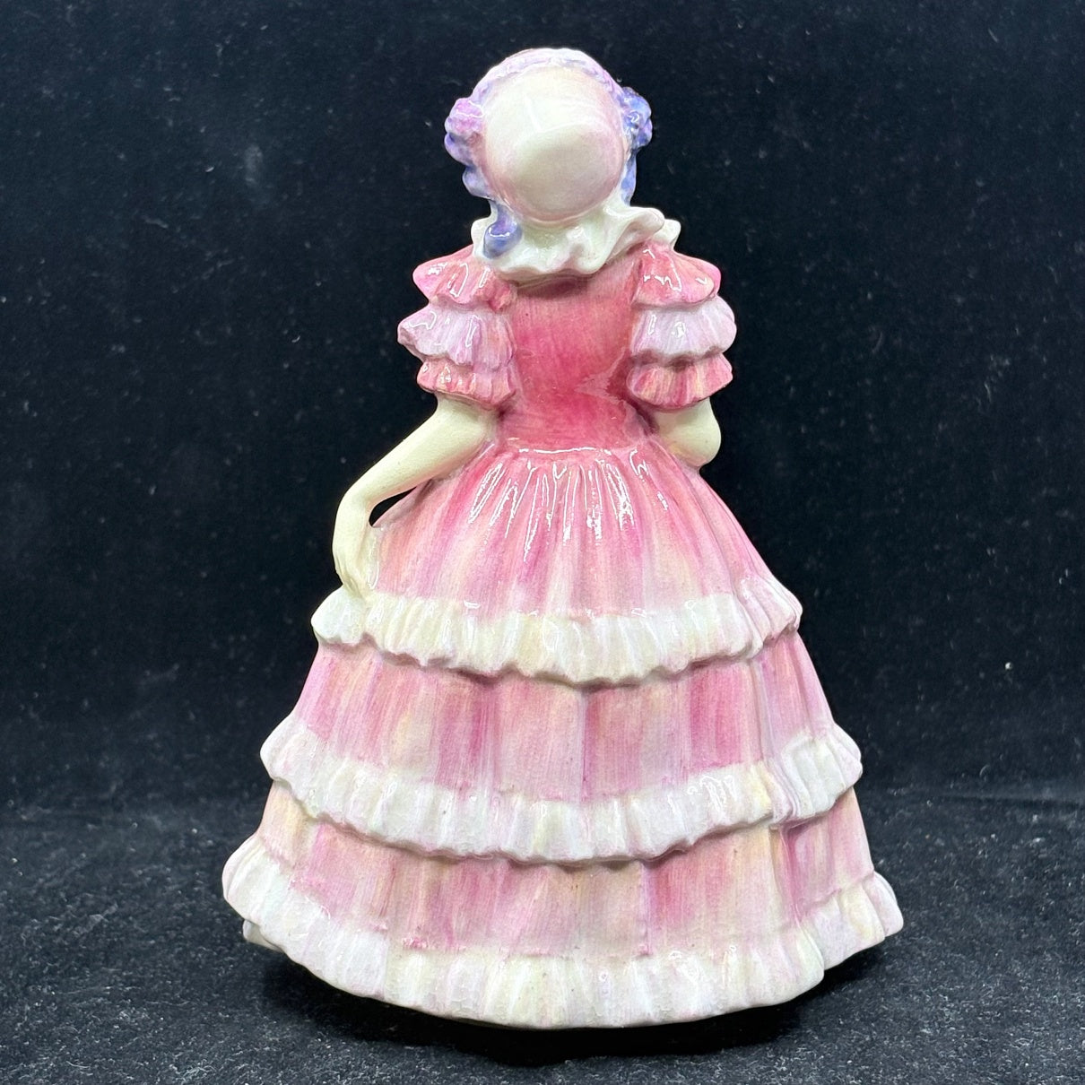 Royal Doulton Figurine Ruby HN1724 - William Cross