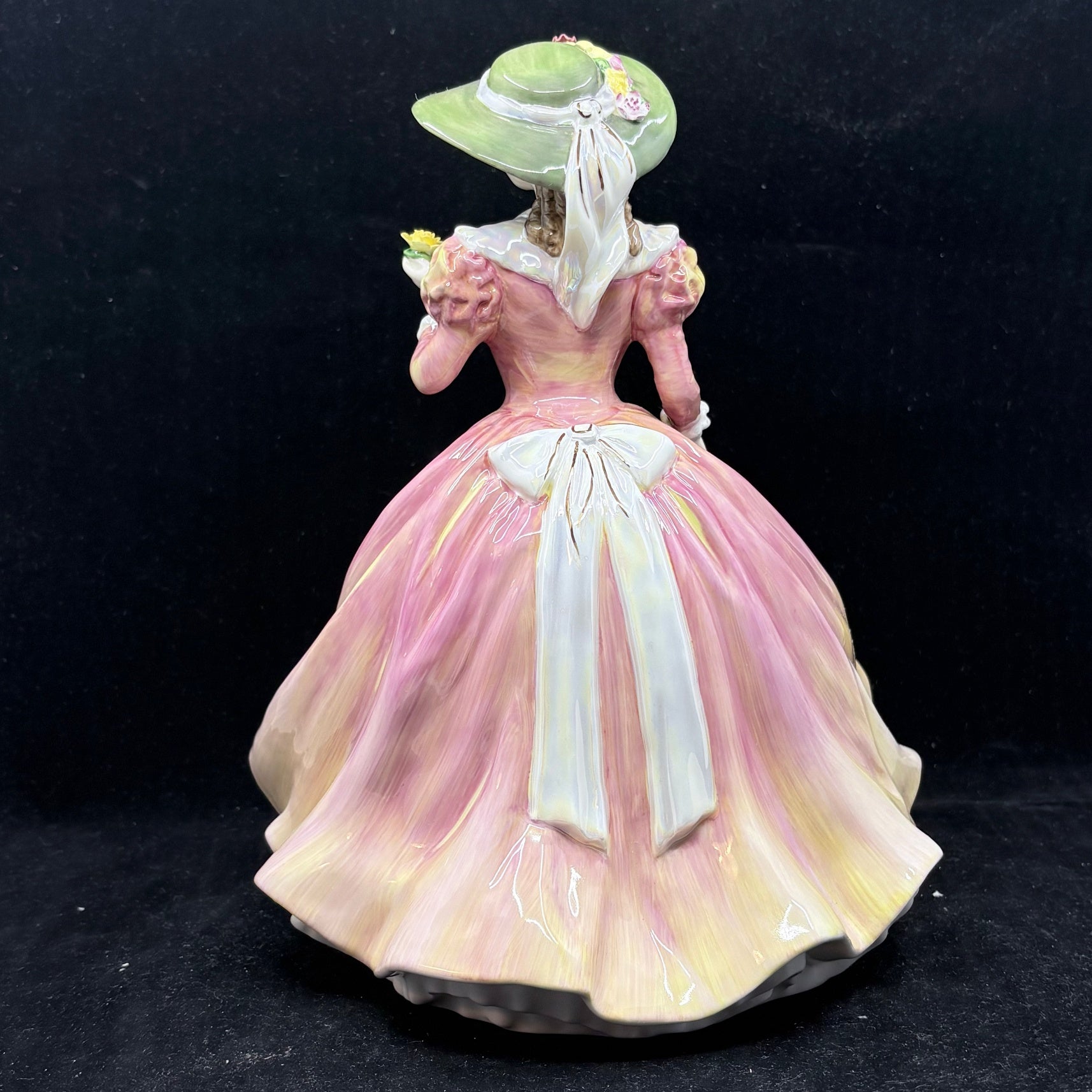 Royal Doulton Figurine Marion HN5385