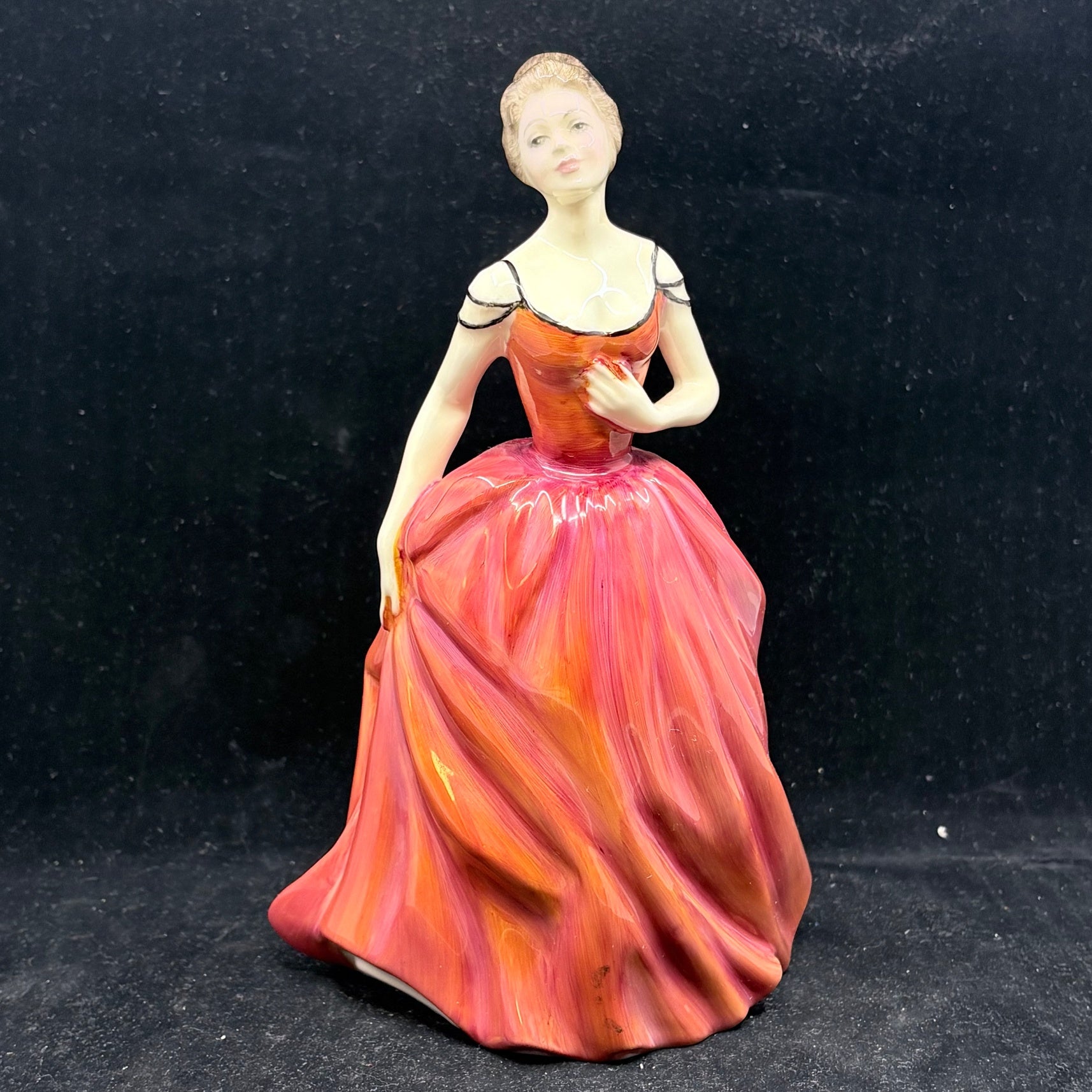 Royal Doulton Figurine Innocence HN2842