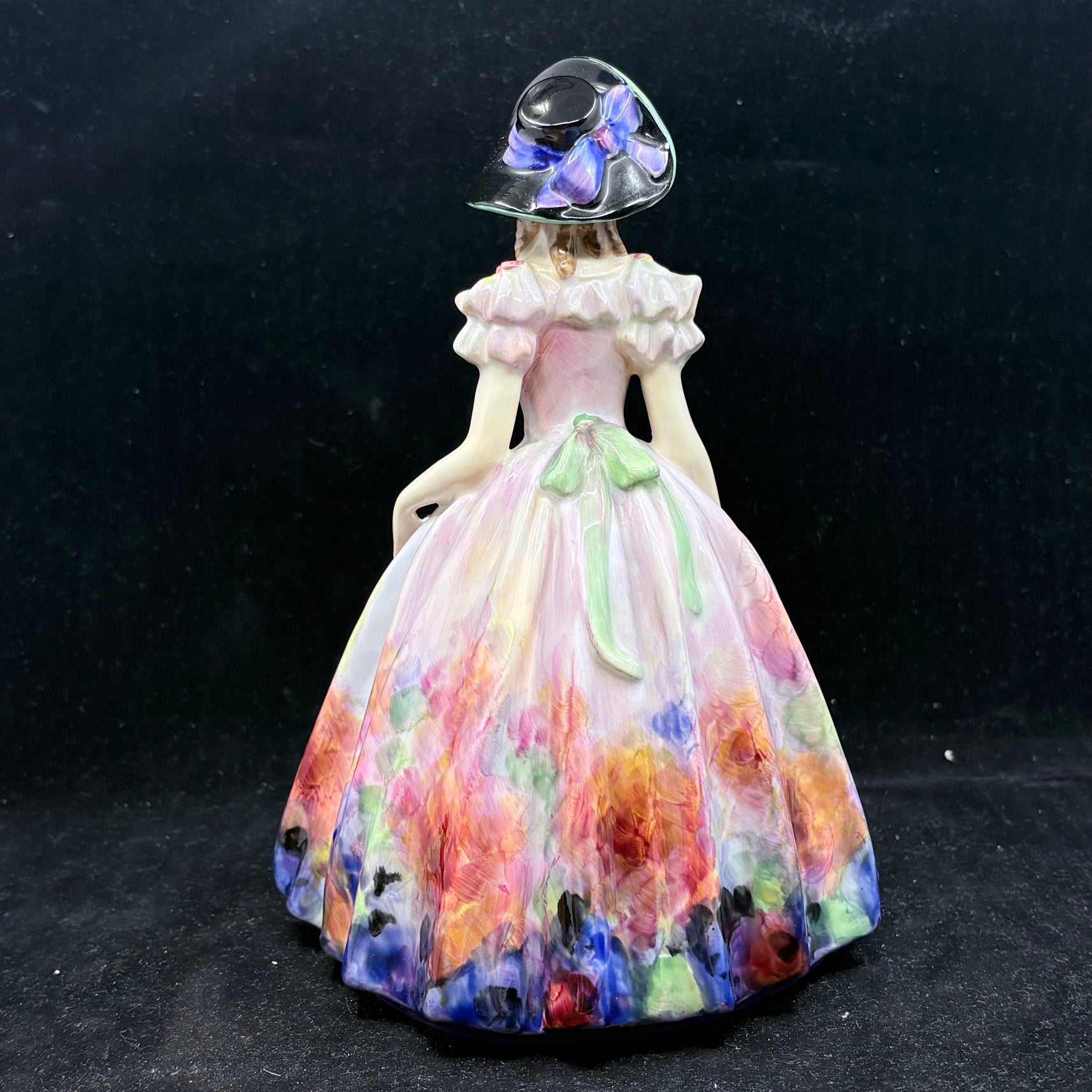 Royal Doulton Figurine Easter Day HN2039 - William Cross