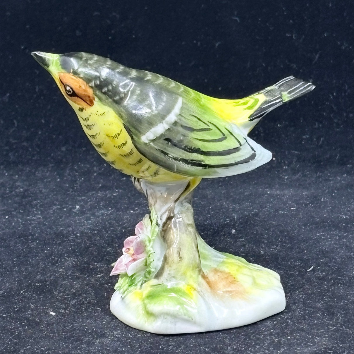 Royal Doulton Painted Buniting Bird