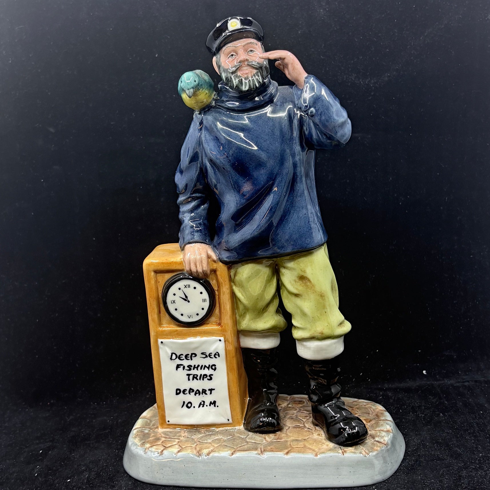 Royal Doulton Figurine All Aboard HN2940