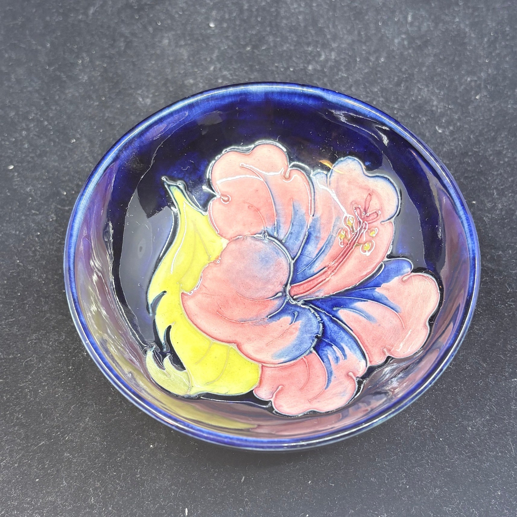 Moorcroft Art Pottery Medium Bowls Collection