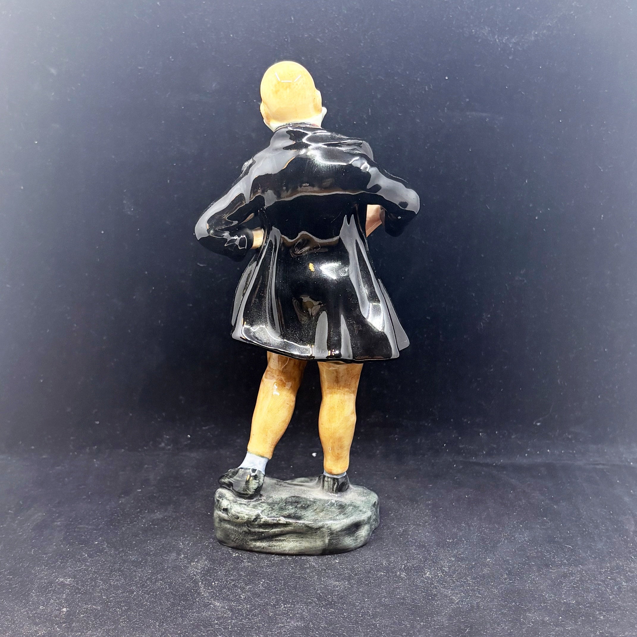 Royal Doulton Figurine Mr Micawber HN2097