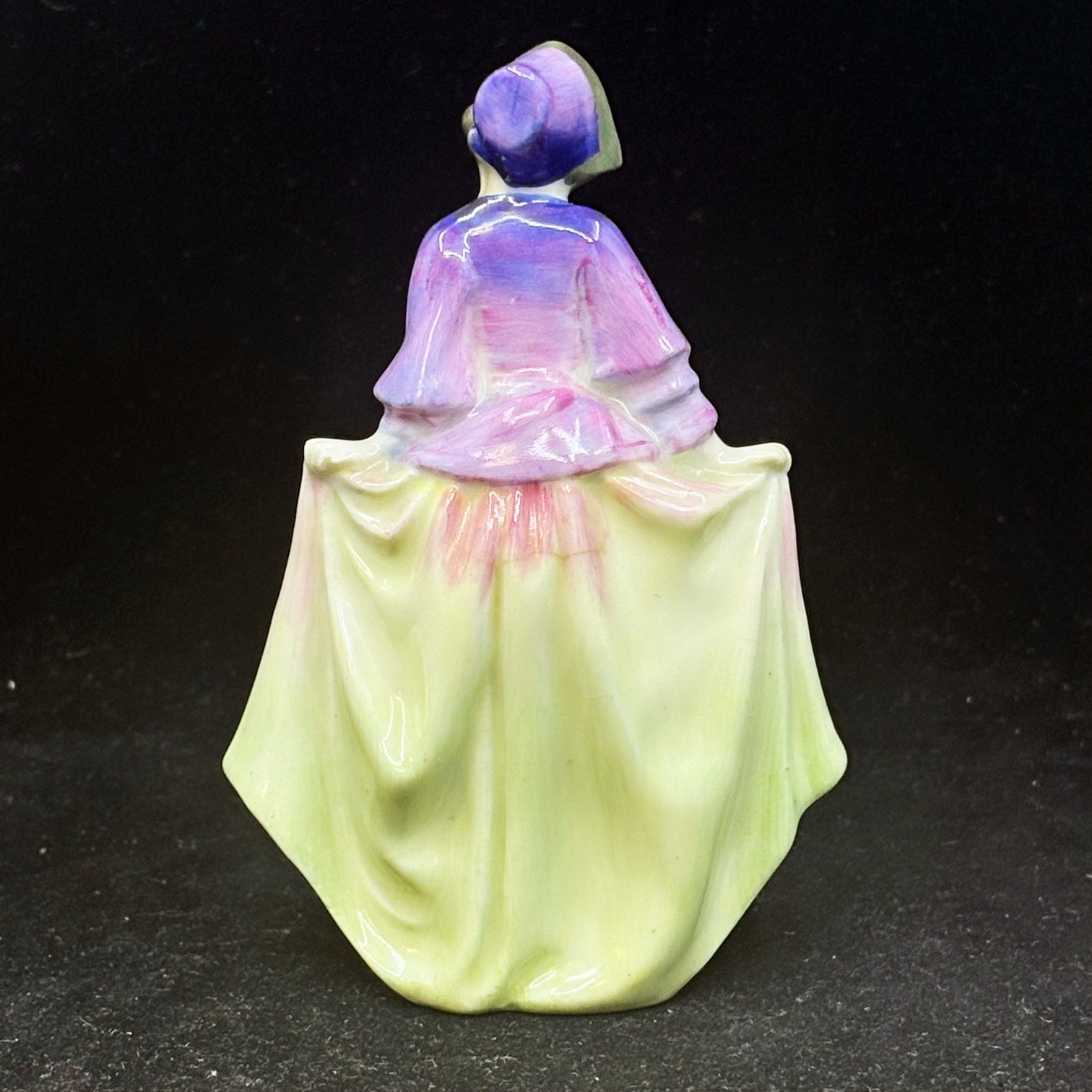 Royal Doulton Figurine Sweet Anne M5