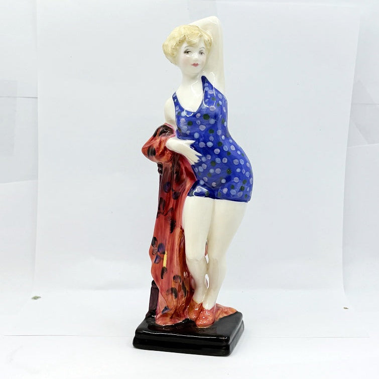 Royal Doulton Figurine The Bather HN4246 – Limited Edition Prestige Figure -William Cross