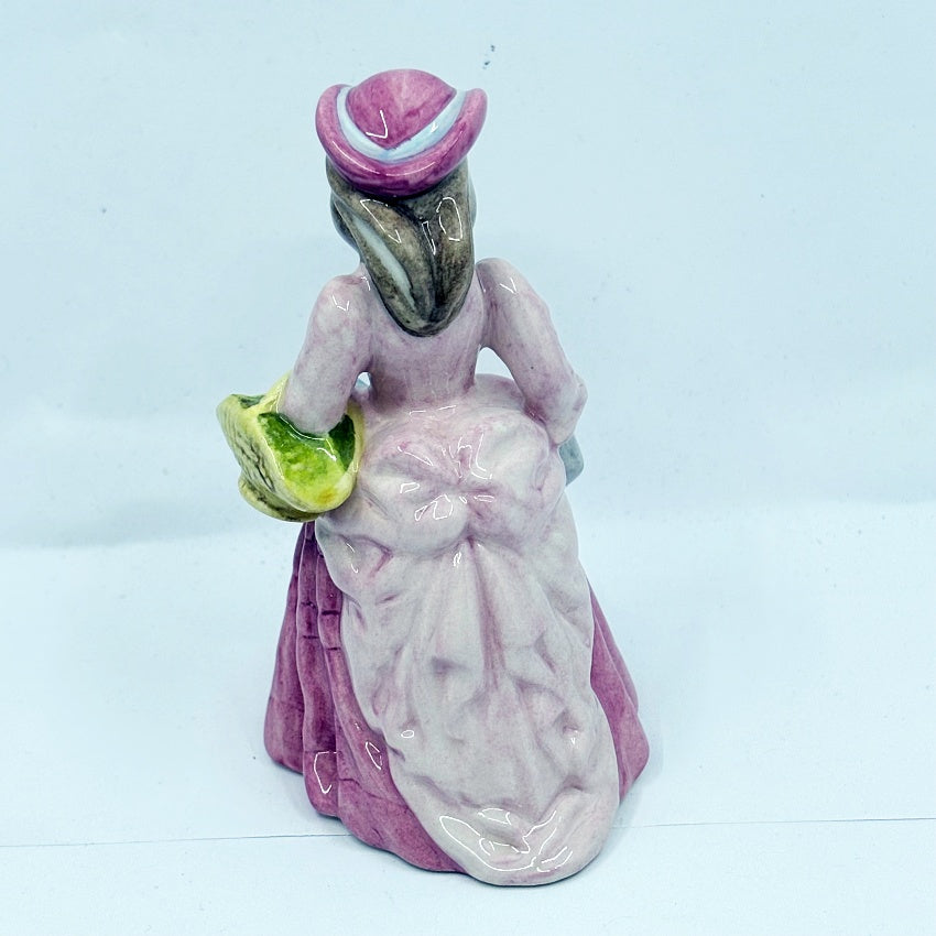 Royal Doulton Bunnykins Mary Mary DB247